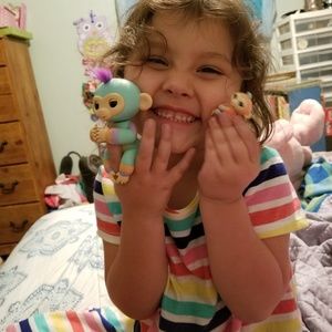 Meet your Posher, Louise